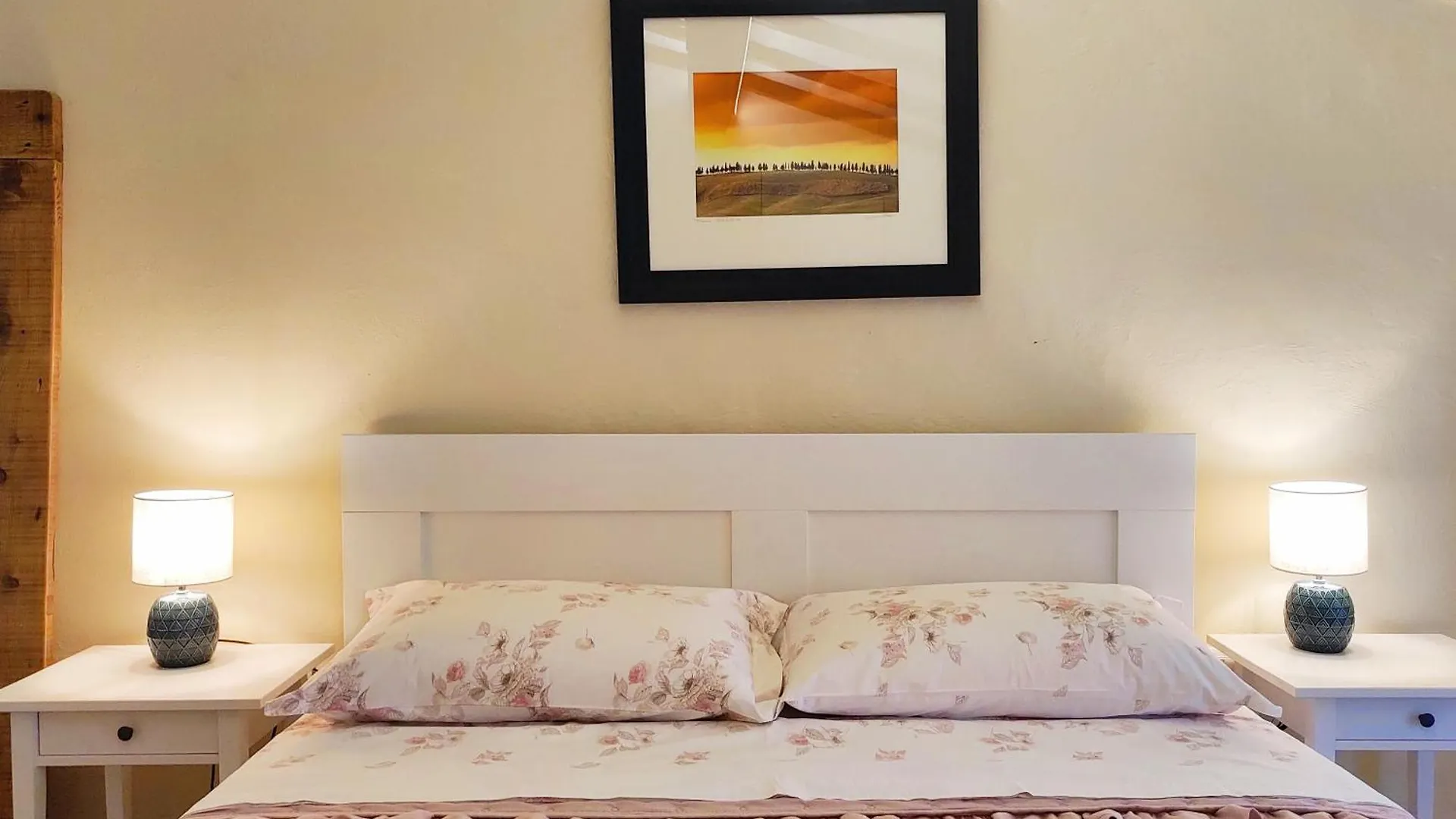 Flavia 'S Home With View San Gimignano Apartments إيطاليا