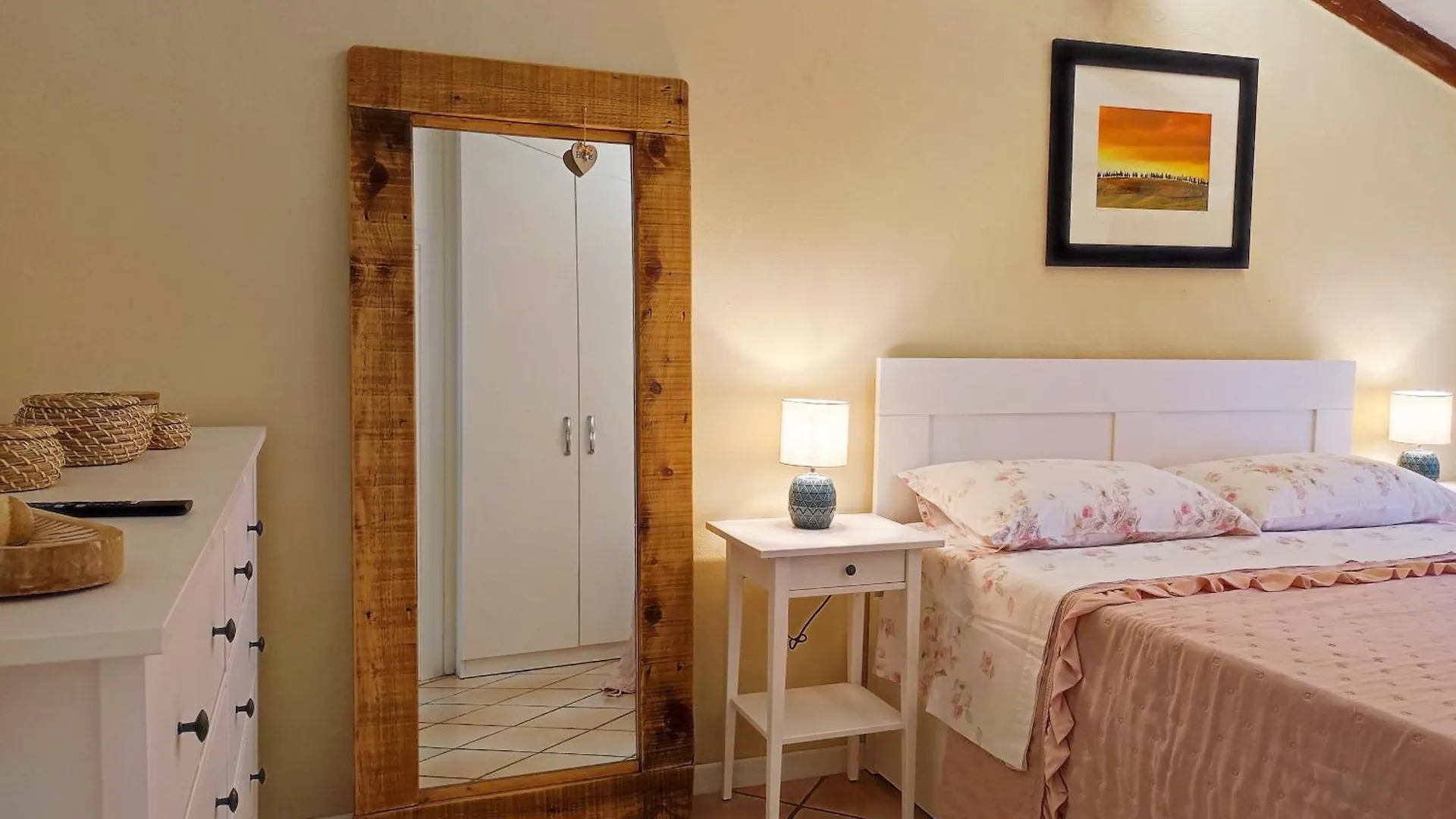 Flavia 'S Home With View San Gimignano Apartments